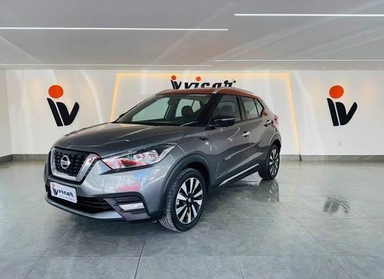 NISSAN KICKS 2018