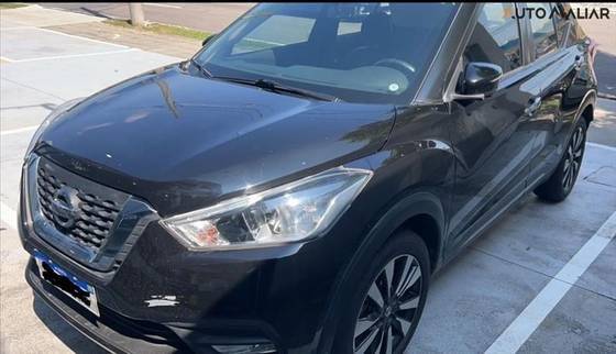 NISSAN KICKS 2018