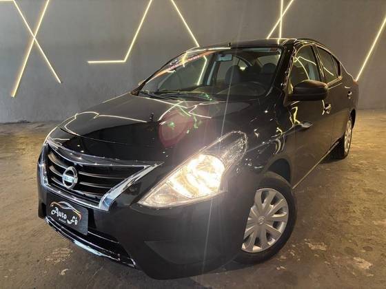 NISSAN VERSA 2021