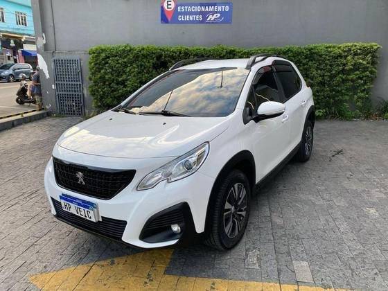 PEUGEOT 2008 2022