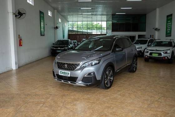 PEUGEOT 3008 2019