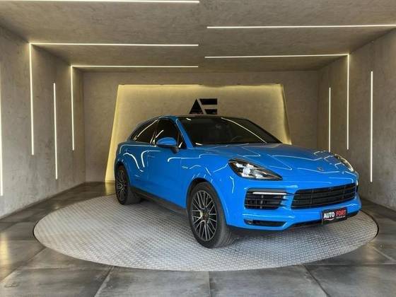 PORSCHE CAYENNE 2021
