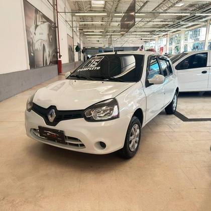 RENAULT CLIO 2016