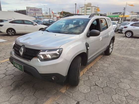 RENAULT DUSTER 2024