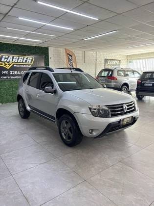 RENAULT DUSTER 2015