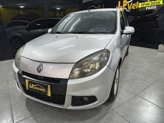 RENAULT SANDERO 2013