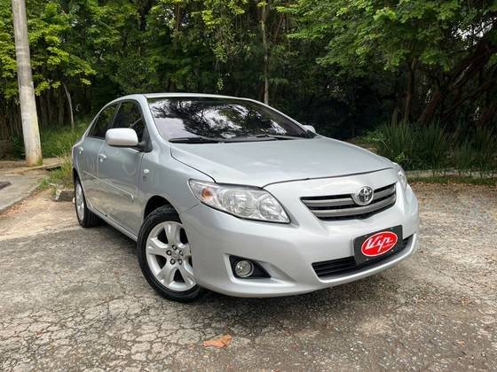 TOYOTA COROLLA 2011