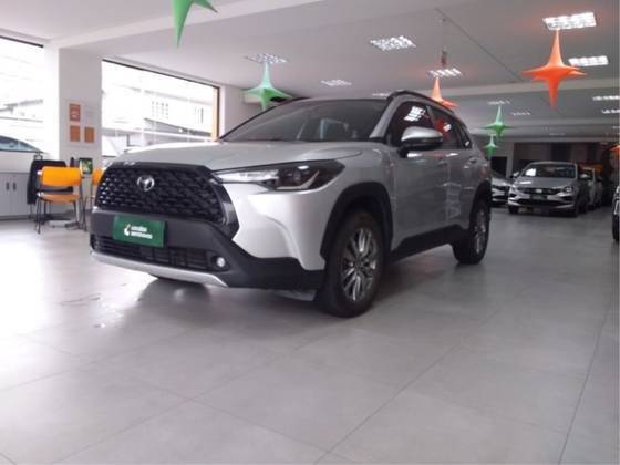 TOYOTA COROLLA CROSS 2024