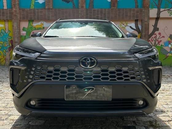 TOYOTA COROLLA CROSS 2025