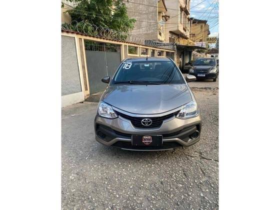 TOYOTA ETIOS 2018