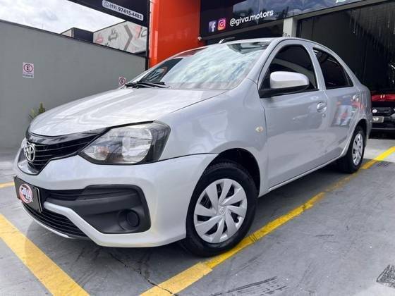 TOYOTA ETIOS 2020