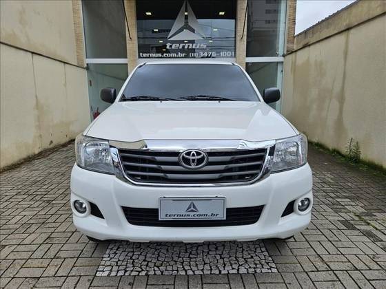 TOYOTA HILUX 2015