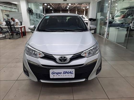 TOYOTA YARIS 2019