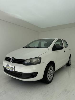 VOLKSWAGEN FOX 2014