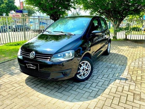 VOLKSWAGEN FOX 2014