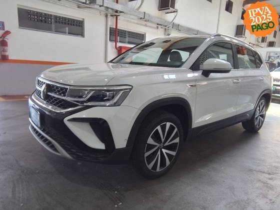 VOLKSWAGEN TAOS 2023