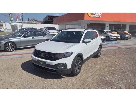 VOLKSWAGEN T-CROSS 2024