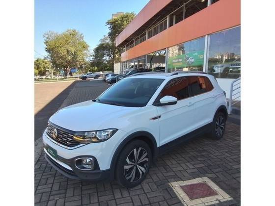 VOLKSWAGEN T-CROSS 2024