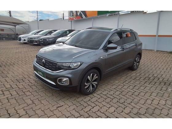 VOLKSWAGEN T-CROSS 2024
