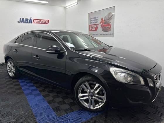 VOLVO S60 2011
