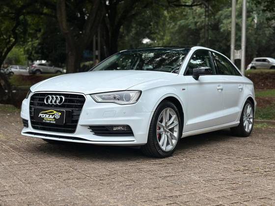 AUDI A3 2015