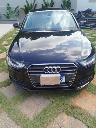 AUDI A4 2013