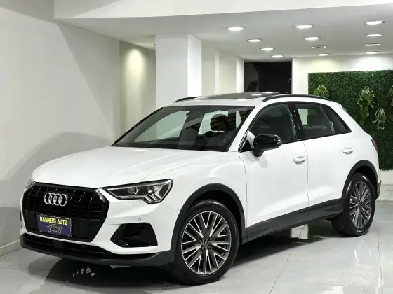 AUDI Q3 2021