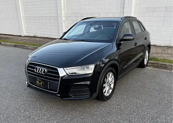 AUDI Q3 2017