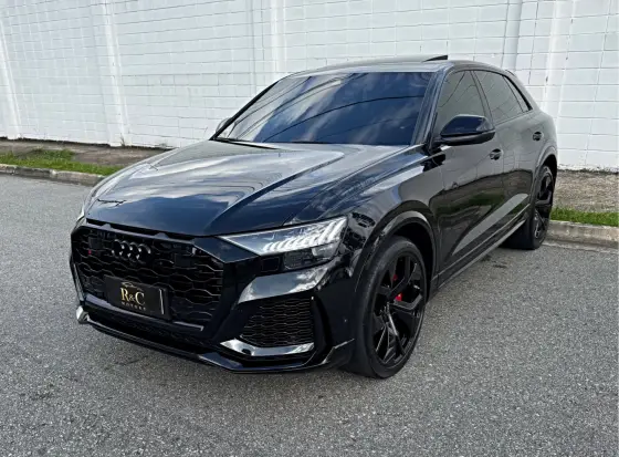 AUDI RS Q8 2023