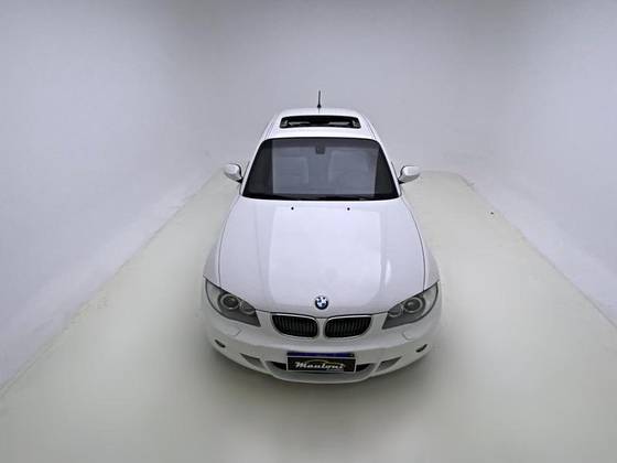 BMW 130i 2011