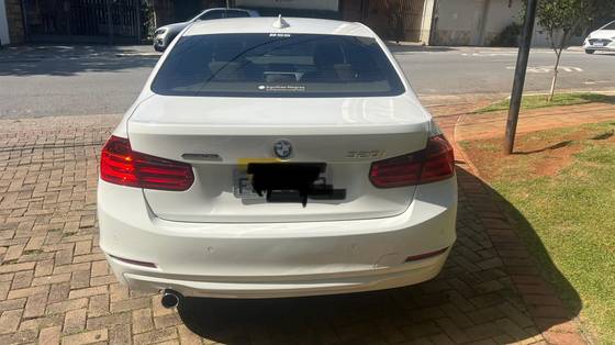 BMW 320i 2014