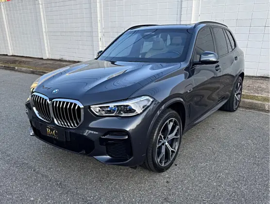 BMW X5 2022