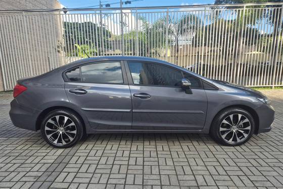 HONDA CIVIC 2015