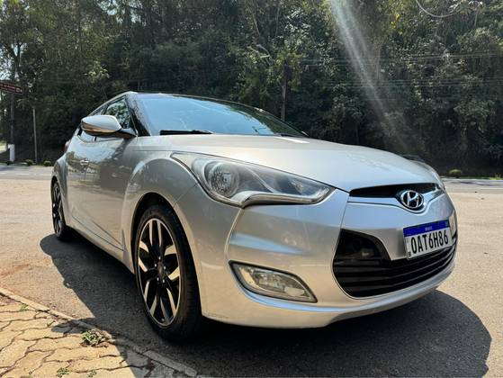 HYUNDAI VELOSTER 2012