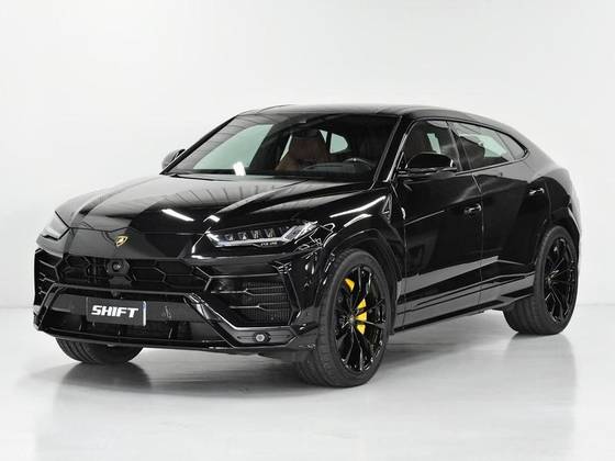 LAMBORGHINI URUS 2020