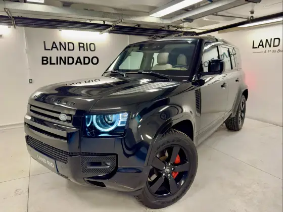 LAND ROVER DEFENDER 2023