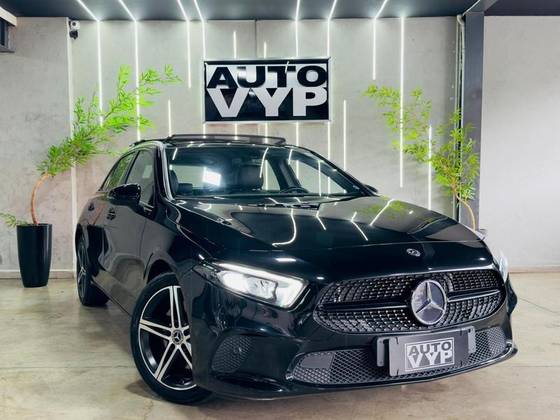 MERCEDES-BENZ A 250 2019
