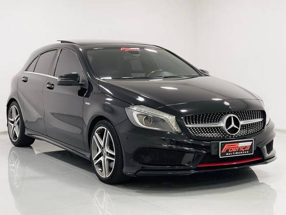 MERCEDES-BENZ A 250 2015