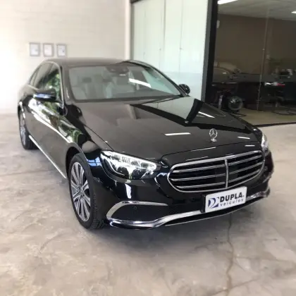MERCEDES-BENZ E 300 2022