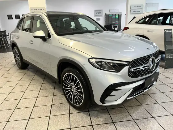 MERCEDES-BENZ GLC 300 2025
