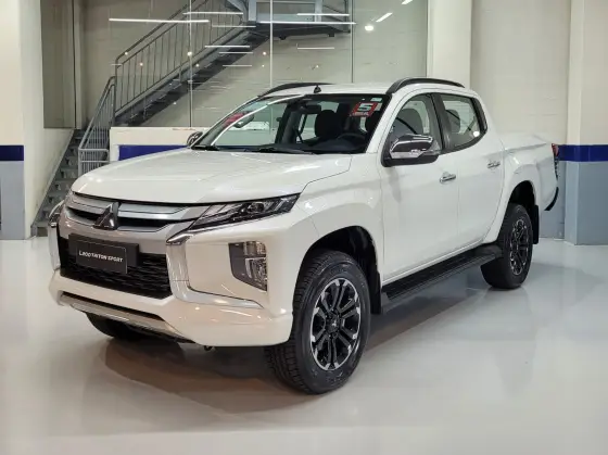 MITSUBISHI L200 TRITON 2025