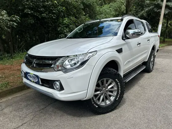 MITSUBISHI L200 TRITON 2019