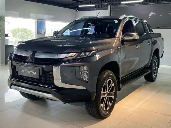 MITSUBISHI L200 TRITON 2023