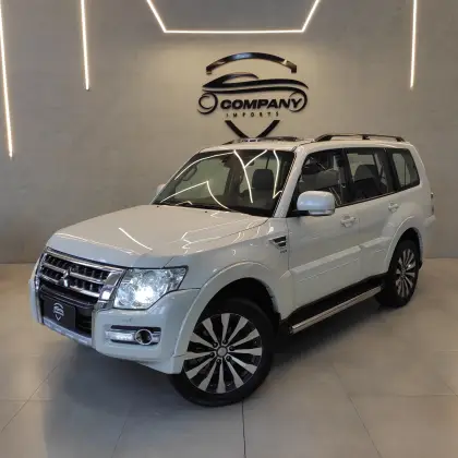 MITSUBISHI PAJERO 2019
