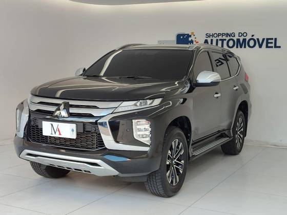 MITSUBISHI PAJERO SPORT 2024