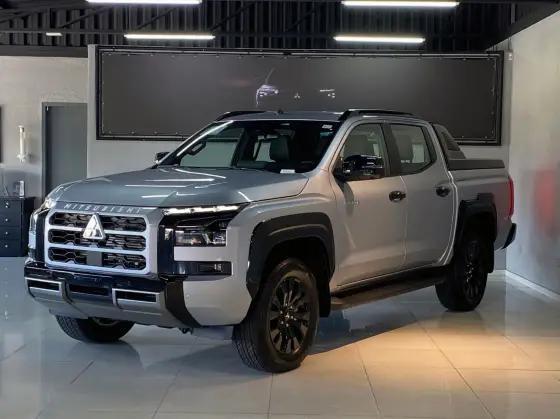 MITSUBISHI TRITON 2026