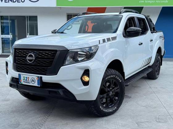 NISSAN FRONTIER 2024