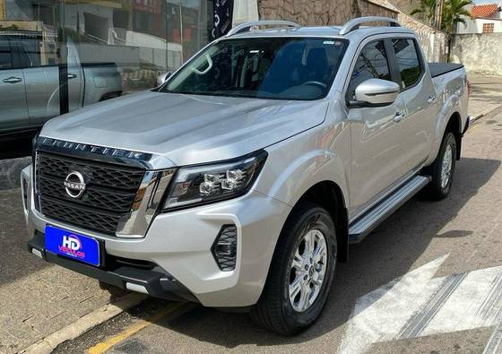 NISSAN FRONTIER 2024