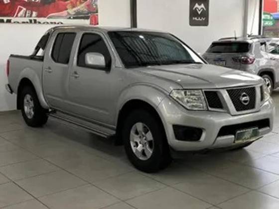 NISSAN FRONTIER 2015