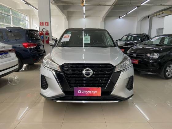 NISSAN KICKS 2022